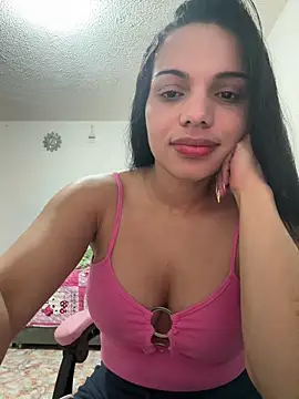 Snapshot of Anavalle chatting on 05-20-26, 07:42 Anavalle online show from 05-20-26, 07:42