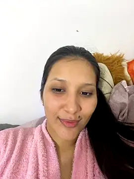 IsabellaJoness  online show from 11-01-25, 12:34