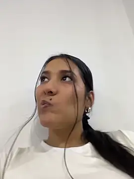 IsabellaJoness  online show from 02-21-26, 03:35