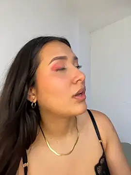 IsabellaJoness  online show from 02-22-26, 08:07