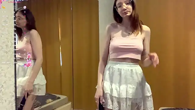 KrystinFunches online show from 09-28-25, 09:14