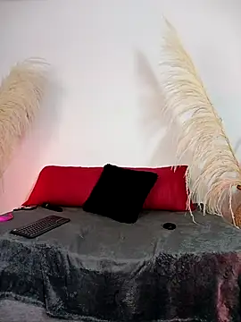 Zafira  online show from 11-29-25, 04:32