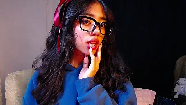 Isis Valen online show from 10-24-25, 11:50