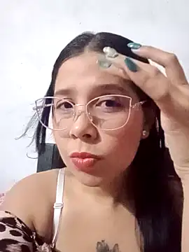 elyne hot online show from 10-16-25, 03:29