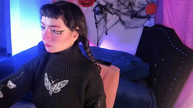 kitty  chs online show from 11-03-25, 11:22