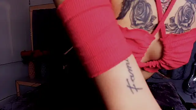 Candy dim online show from 10-09-25, 08:29