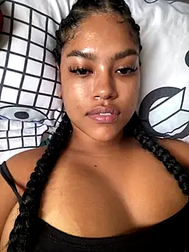 miiabrown18 online show from 11-03-25, 11:55