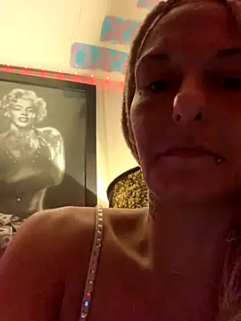 blondebarbiebae online show from 09-23-25, 08:17