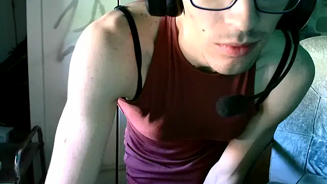 DairaxSissy  online show from 09-25-25, 09:57