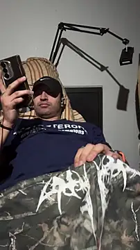 wwolfxxx online show from 12-21-25, 06:26