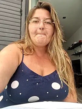 HornyBella88 online show from 09-25-25, 09:35