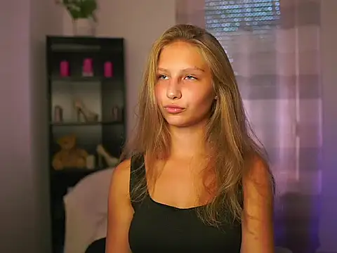 emmie murray online show from 09-24-25, 01:36