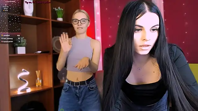 Snapshot of nicole_muah chatting on 11-30-25, 02:32 nicole muah online show from 11-30-25, 02:32