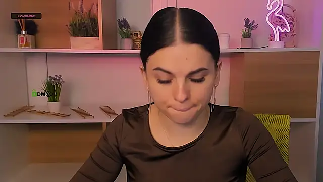 Snapshot of nicole_muah chatting on 12-01-25, 07:57 nicole muah online show from 12-01-25, 07:57