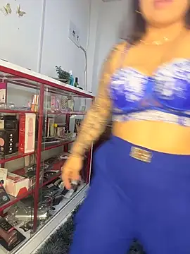 liz and thiago online show from 09-25-25, 07:28