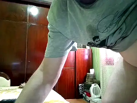 rockos1976 online show from 10-18-25, 01:12