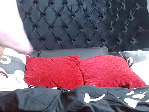 tara hadasasexyhorny online show from 09-24-25, 04:05