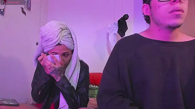 Snapshot of Dirty_Pleasure69 chatting on 10-31-25, 07:48 Dirty Pleasure69 online show from 10-31-25, 07:48