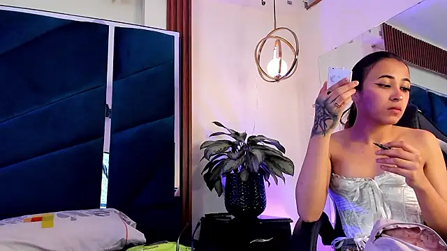 Snapshot of Dirty_Pleasure69 chatting on 01-16-26, 04:38 Dirty Pleasure69 online show from 01-16-26, 04:38