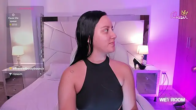 Natasha Kiim  online show from 02-22-26, 04:24