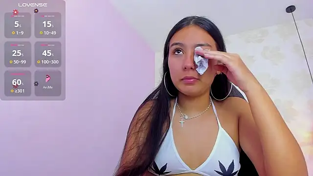 Snapshot of ALAHIACRUZ1 chatting on 11-24-25, 02:55 ALAHIACRUZ1 online show from 11-24-25, 02:55