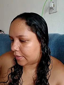 Snapshot of EggedGrowth chatting on 11-04-25, 07:35 EggedGrowth online show from 11-04-25, 07:35