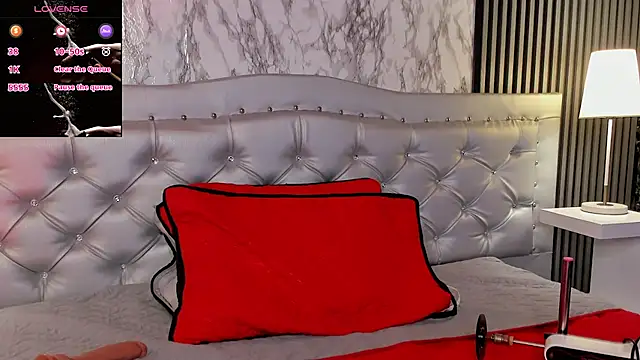 Snapshot of MaraBlake_ chatting on 10-04-25, 08:07 MaraBlake online show from 10-04-25, 08:07