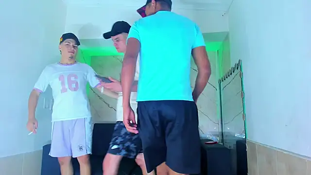 liam coleman25 online show from 11-17-25, 04:51