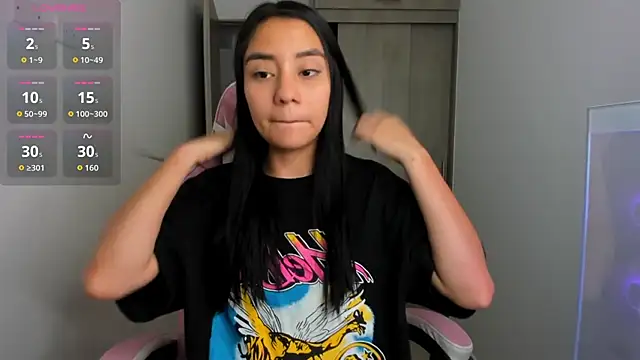 ISABELFORYOU1 online show from 12-18-25, 12:17