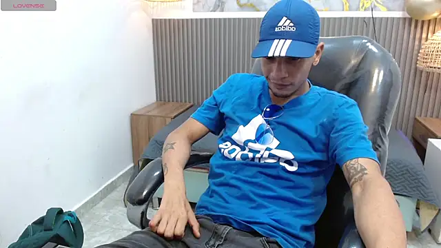 JackBanger  online show from 10-18-25, 04:19