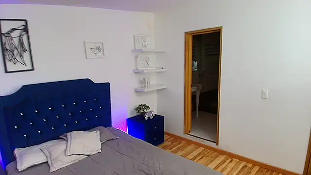 Axel Draven online show from 10-18-25, 11:11