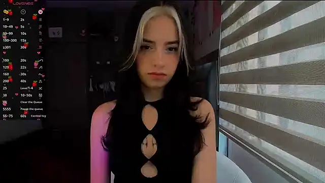 Kittyross online show from 10-11-25, 02:59