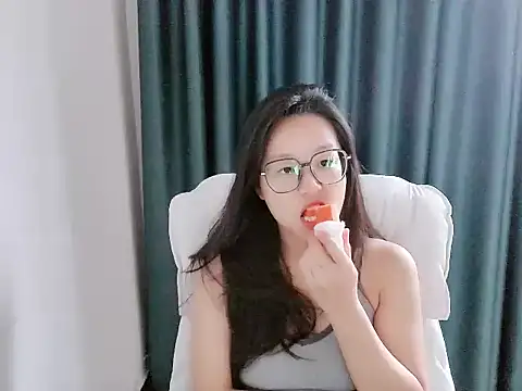 guai00 online show from 10-03-25, 01:46