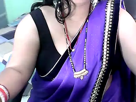 BABITA KUMARII online show from 02-17-26, 05:08