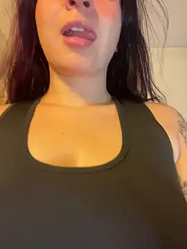 came lia1 online show from 11-13-25, 03:05