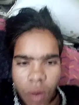 Snapshot of Ok_pooja chatting on 10-23-25, 05:44 Ok pooja online show from 10-23-25, 05:44