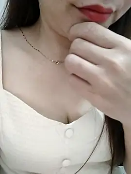 Girl Shy2000 online show from 10-08-25, 12:36