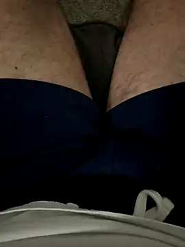 Snapshot of yeti1 chatting on 10-01-25, 12:49 yeti1 online show from 10-01-25, 12:49