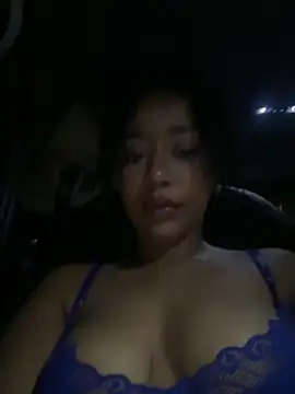 Snapshot of DarkFantisyxx chatting on 10-17-25, 08:33 DarkFantisyxx online show from 10-17-25, 08:33