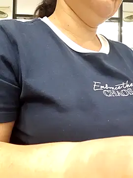 Kimkhaepretty online show from 02-06-26, 05:56