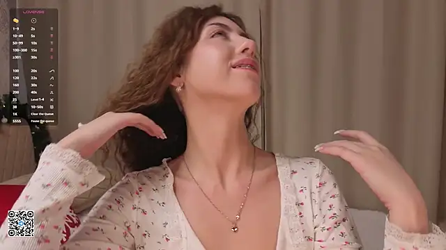 KeilaJeschon online show from 12-21-25, 04:19