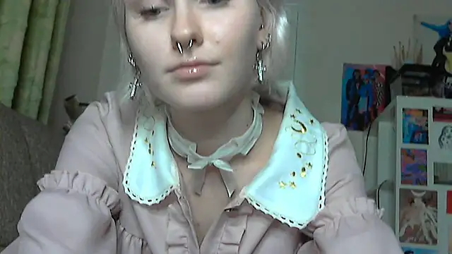 Paradoxy  online show from 12-04-25, 09:12