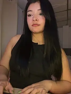 EmmaBlossom online show from 01-17-26, 03:44