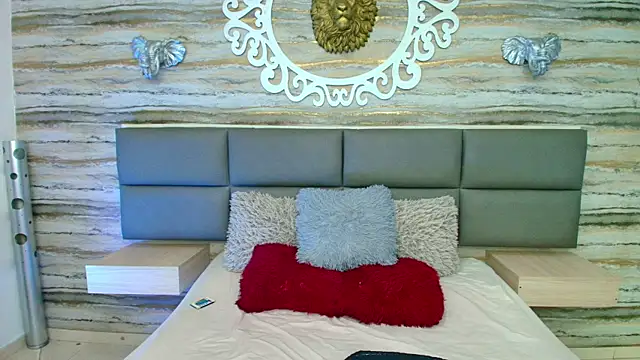 Snapshot of Lovers_21 chatting on 11-05-25, 10:10 Lovers 21 online show from 11-05-25, 10:10