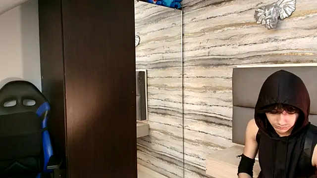 Snapshot of Lovers_21 chatting on 12-02-25, 11:56 Lovers 21 online show from 12-02-25, 11:56