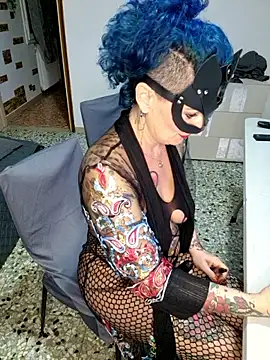 candymaxxx online show from 10-18-25, 06:19