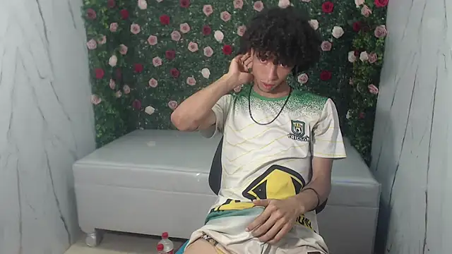 xion ez online show from 10-31-25, 08:43