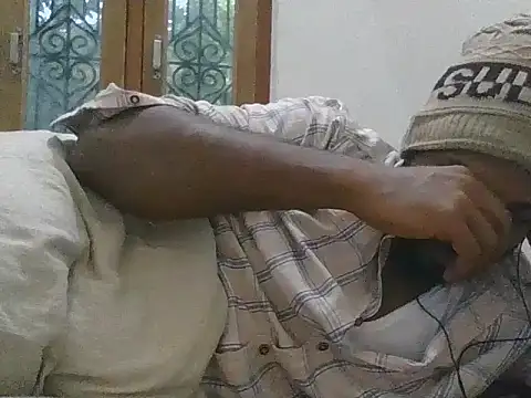 Raw12499 online show from 12-19-25, 05:03