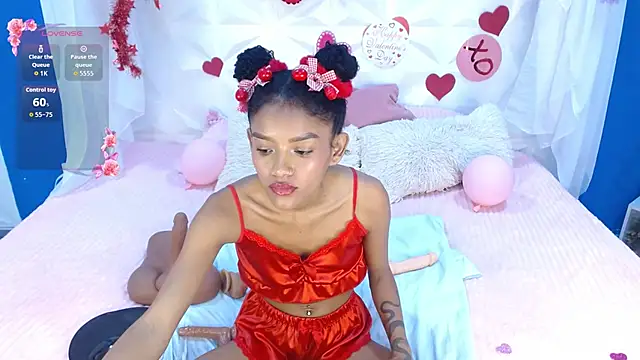 Snapshot of adisson_petite1 chatting on 02-14-26, 05:53 adisson petite1 online show from 02-14-26, 05:53