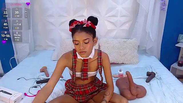 Snapshot of adisson_petite1 chatting on 03-02-26, 05:42 adisson petite1 online show from 03-02-26, 05:42